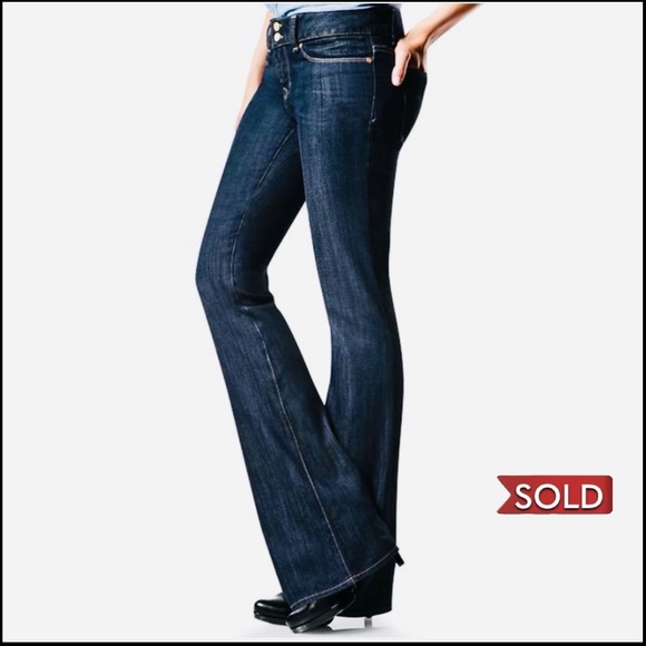 GAP Denim - GAP 1969 Perfect Boot. Low Rise. 
Dark Wash. Size 25 Regular. EUC.